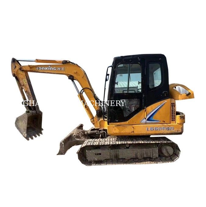 Mini-excavadora de 6 toneladas para uso no mercado global