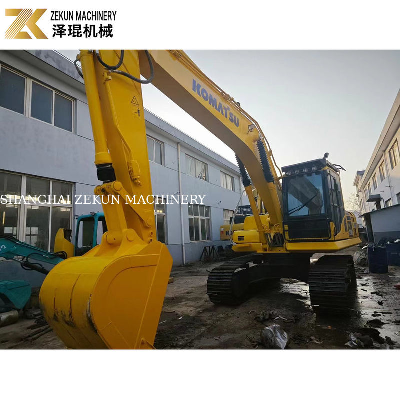 Horas de trabalho baixas 2001-4000 Komatsu PC200-8 Excavadora crawler usada em bom estado