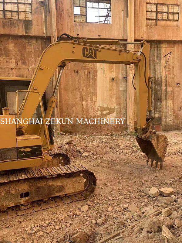 Excavadora CAT E70B usada no Japão com tamanhos de mini-excavadora e motor original do Japão
