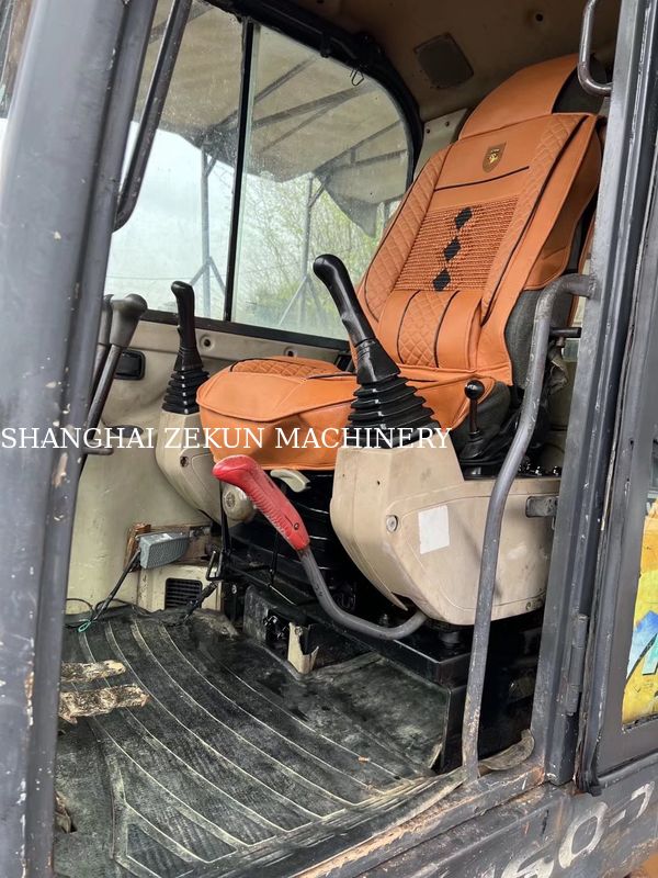 2010 EX60 Mini Excavator de segunda mão 38.1kw Com válvula hidráulica original