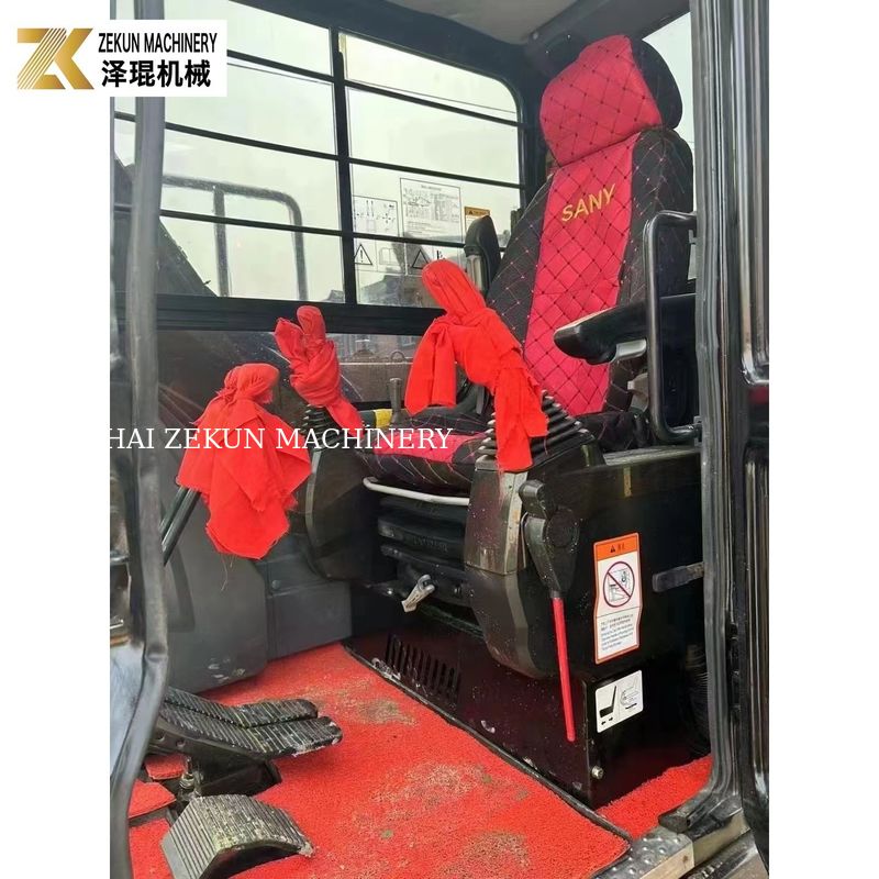 60.7KW Sany SY95 Excavator 9Ton Digger de segunda mão Kubota V3800DI-T-E3B Motor