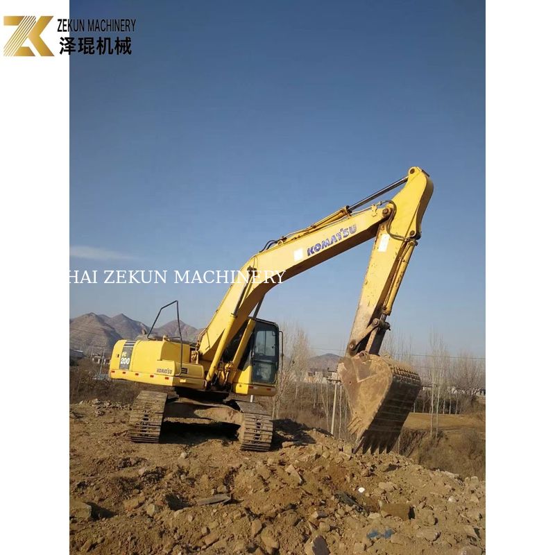 Excavadora Komatsu PC200-7 de 20 toneladas utilizada em 2015 para máquinas de construção
