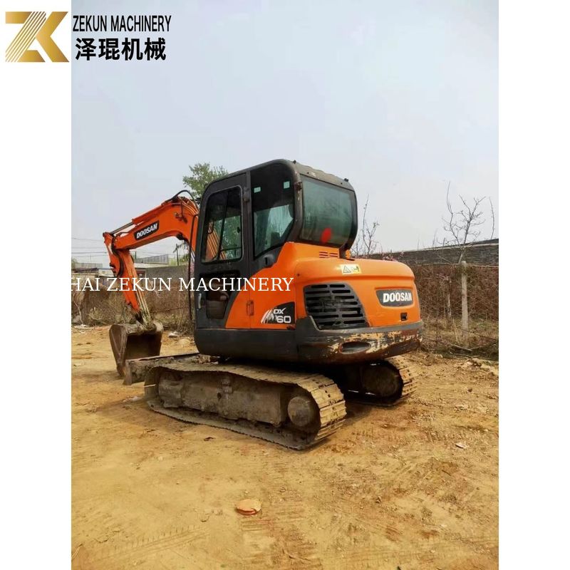 Excavadora de segunda mão Doosan DX60-7 DX60-9 6T Usada da Coreia