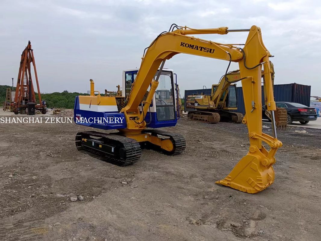 Japão Komatsu PC60-6 escavadeira com baixo peso operacional de 6 toneladas e em boas condições