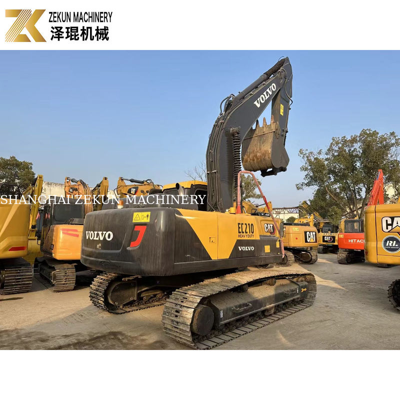 21T Excavadora Volvo EC210 Usada Com Cabine Volvo Em Boa Condição No Ano 2022