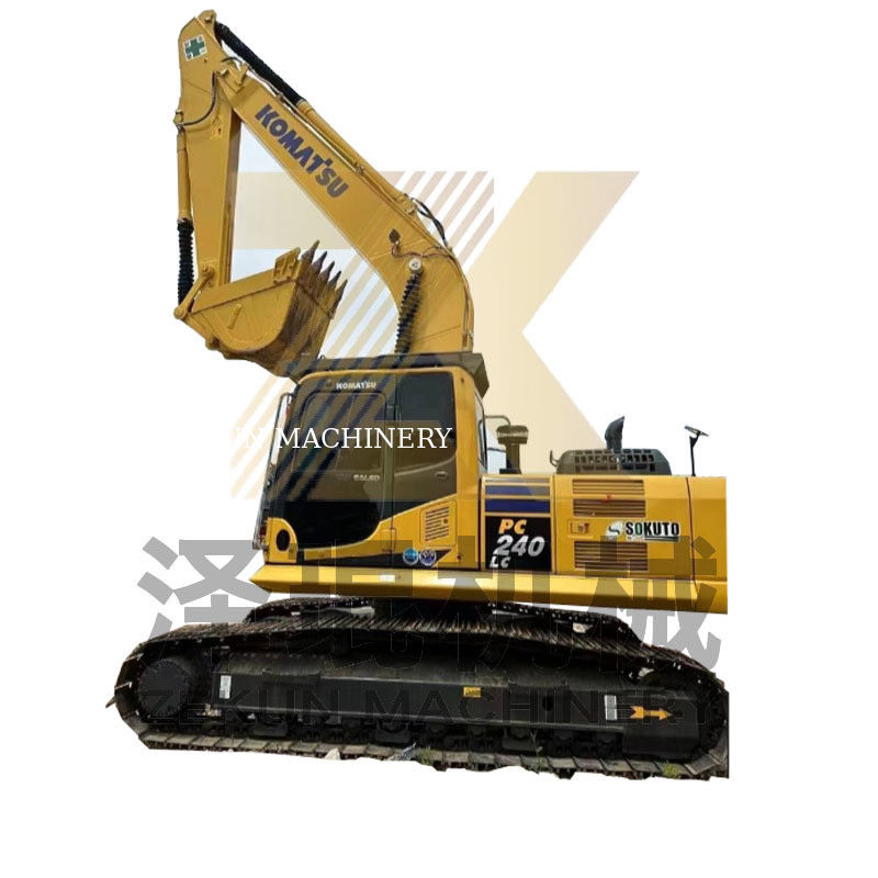 Excavadora Komatsu PC240-7 com poucas horas de trabalho 0-2000 e outro cilindro hidráulico