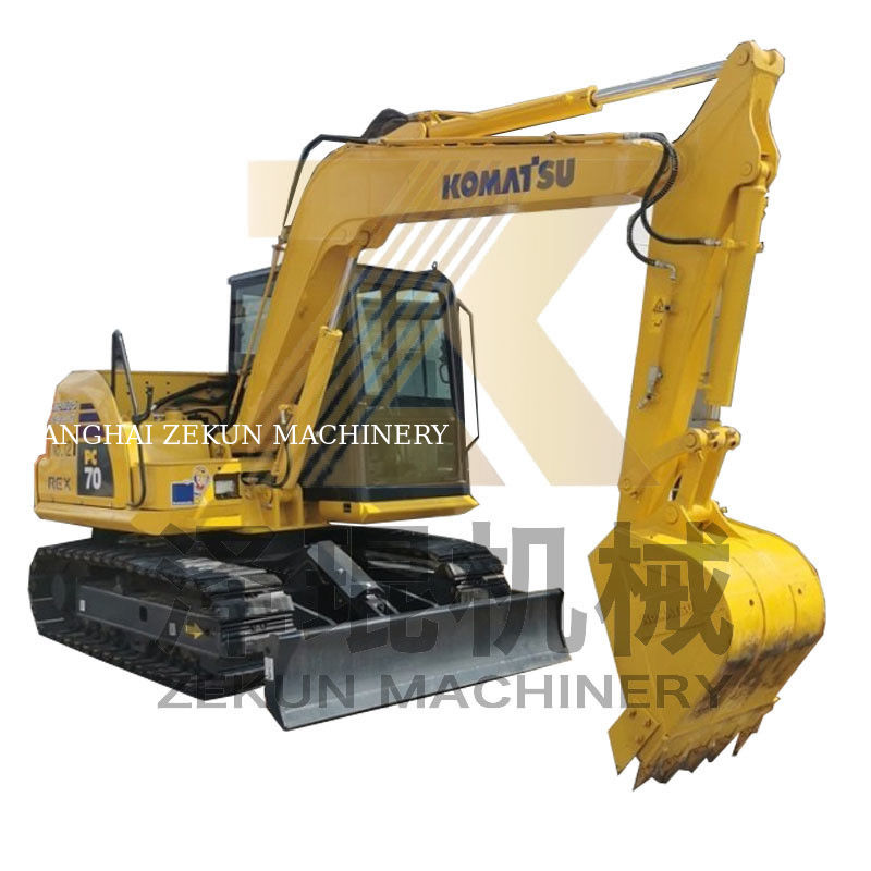 6.59TON peso operacional 2022 usado Komatsu PC70-8 escavadeira para suas necessidades