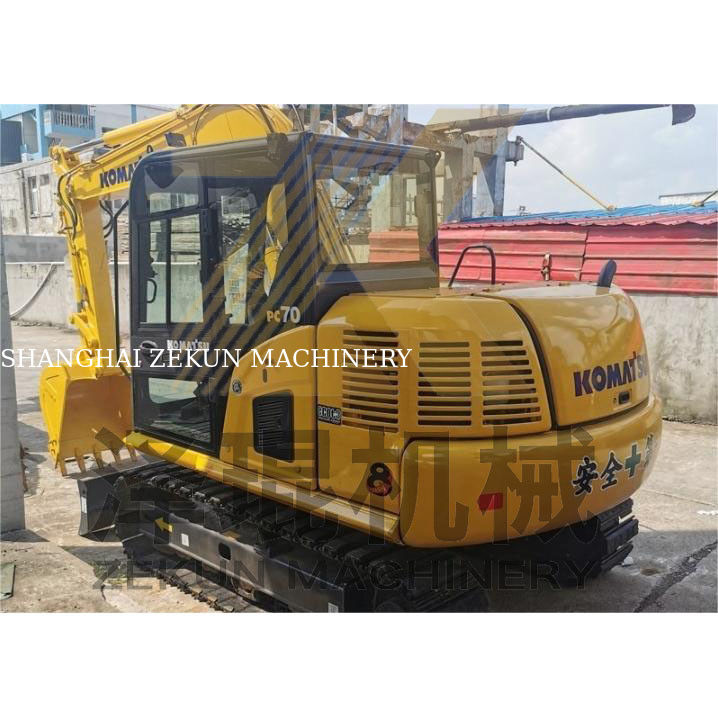 6.59TON peso operacional 2022 usado Komatsu PC70-8 escavadeira para suas necessidades