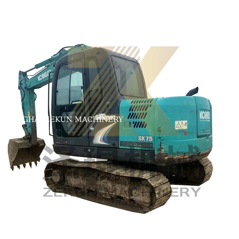 0.4m3 Capacidade de balde 2017 Usado Kobelco 907 E307D Sk75 Sk75-11 escavadeira em Xangai