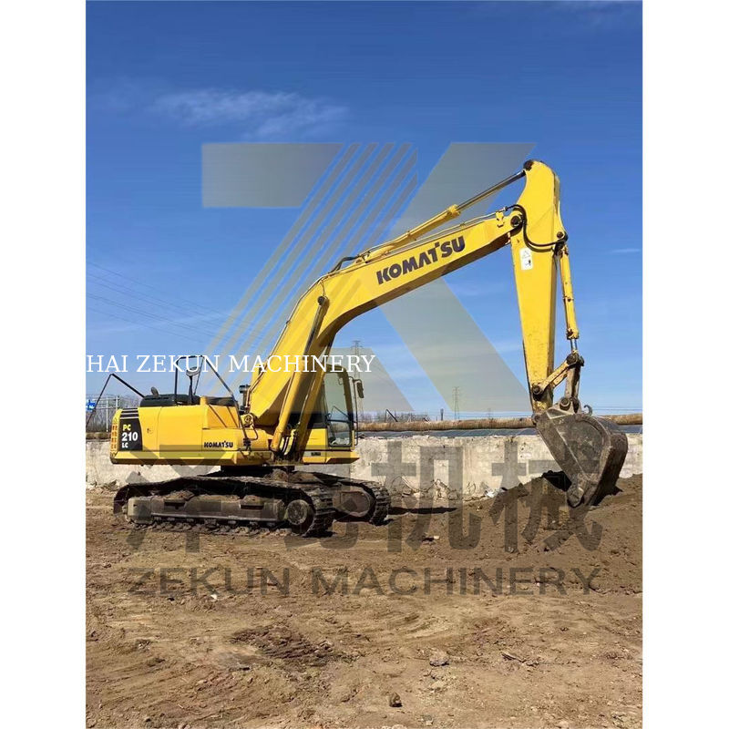 Comatsu PC210-8 PC210-8M0 Excavadora de 21 toneladas em Xangai com 4001-6000 horas de trabalho