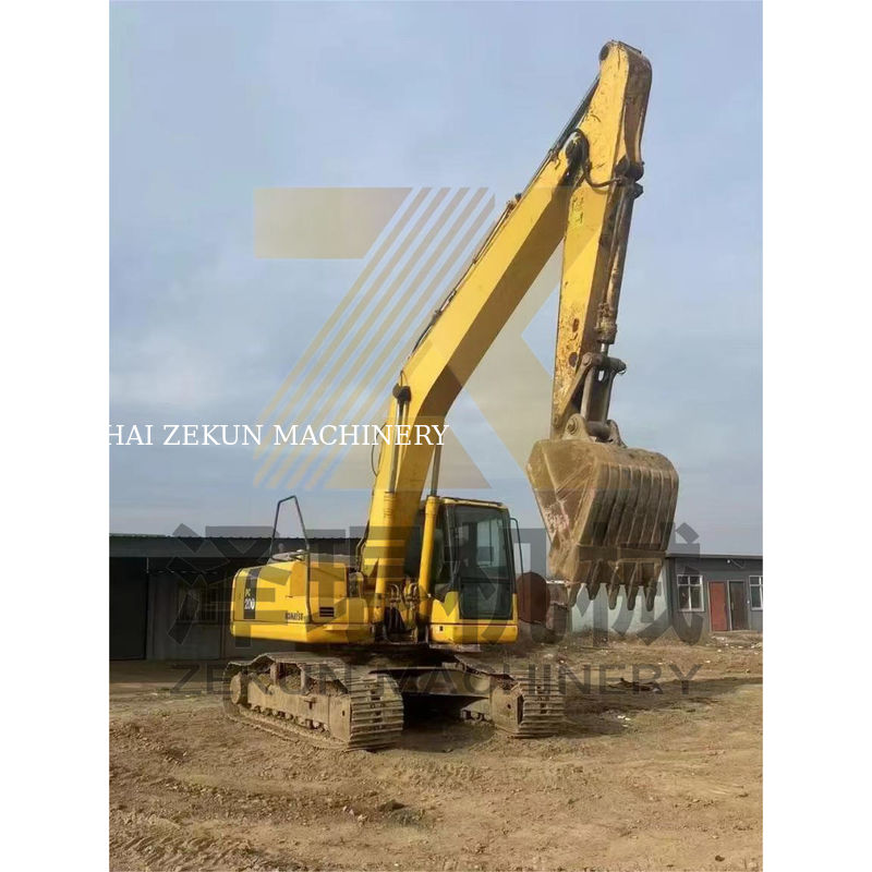 0.8m3 Capacidade de balde Excavadora Komatsu PC200-7 usada com outro cilindro hidráulico