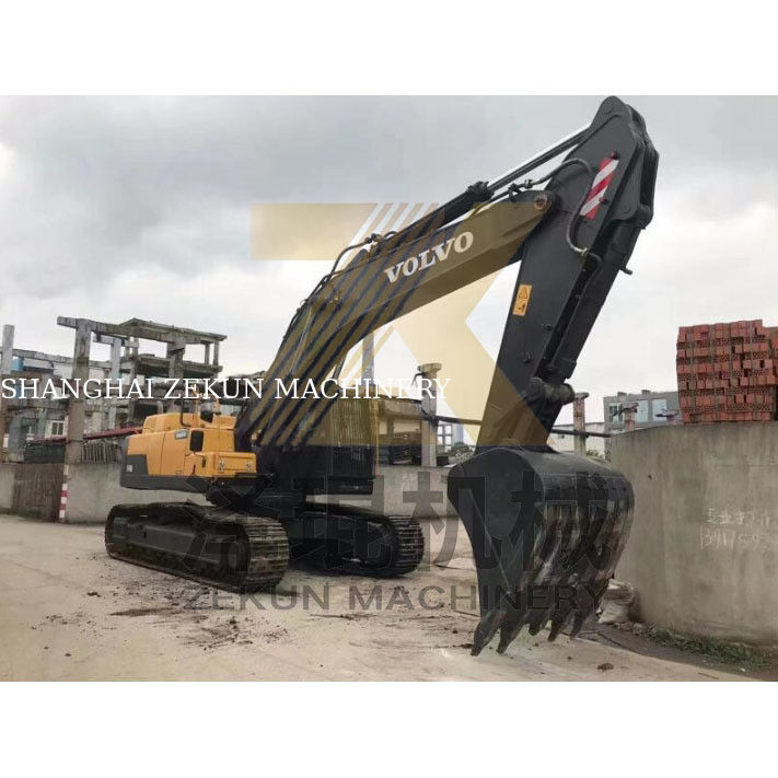 Excavadora Volvo EC480 usada com capacidade de balde de 3,3 m3 e outra válvula hidráulica