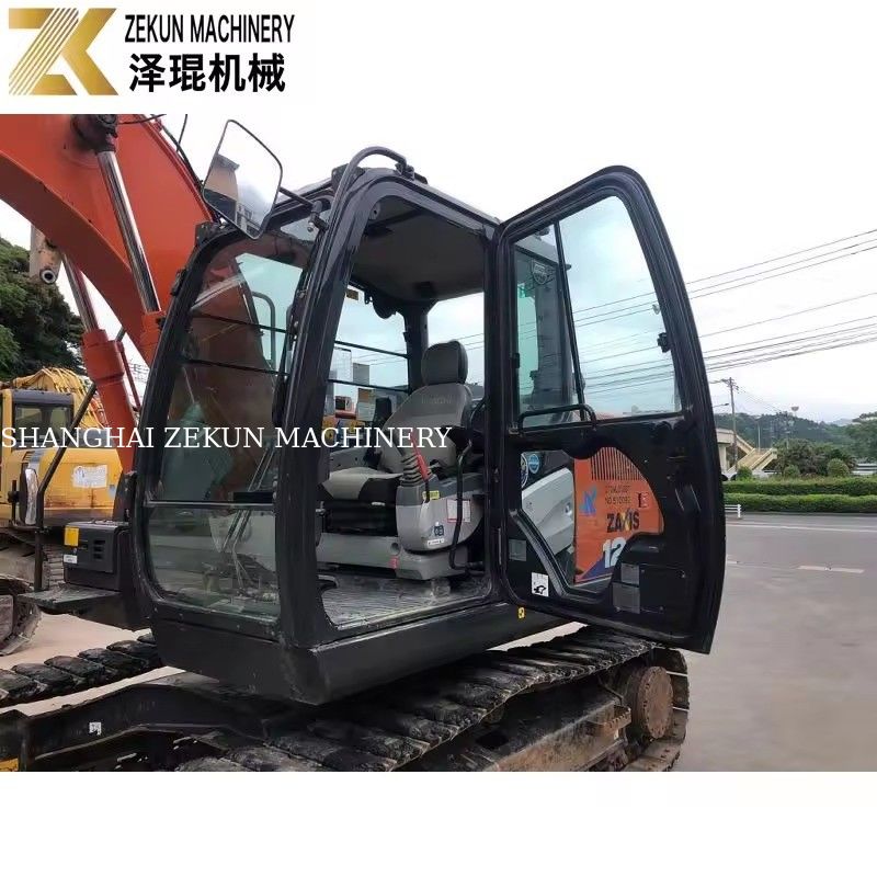 Excavadora Hitachi ZX120-6 com bomba hidráulica original e peso operacional de 12 toneladas