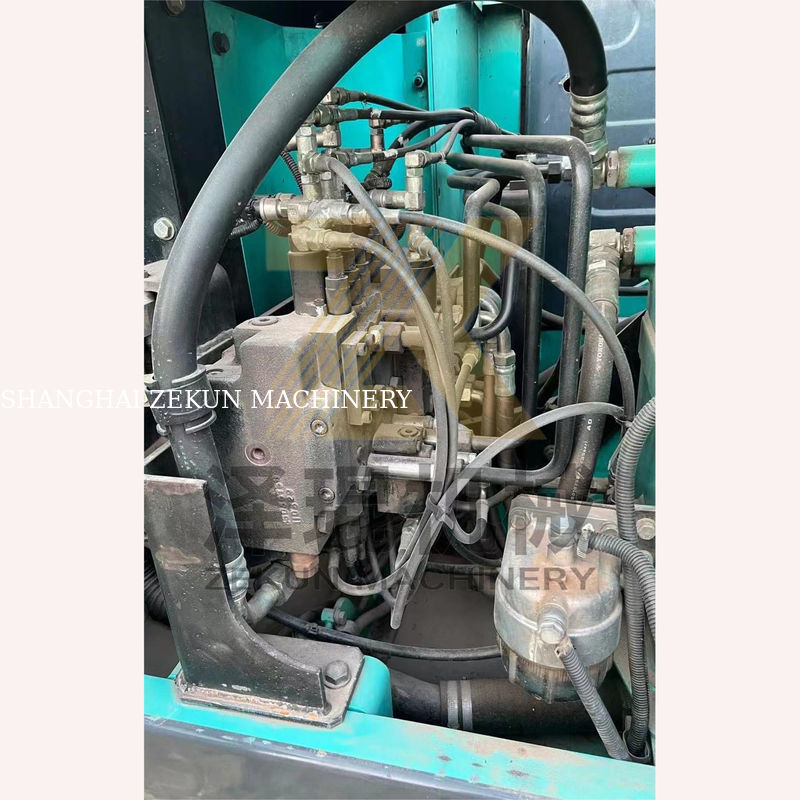 Excavadora usada Kobelco SK75-8 em excelente estado para venda em Xangai