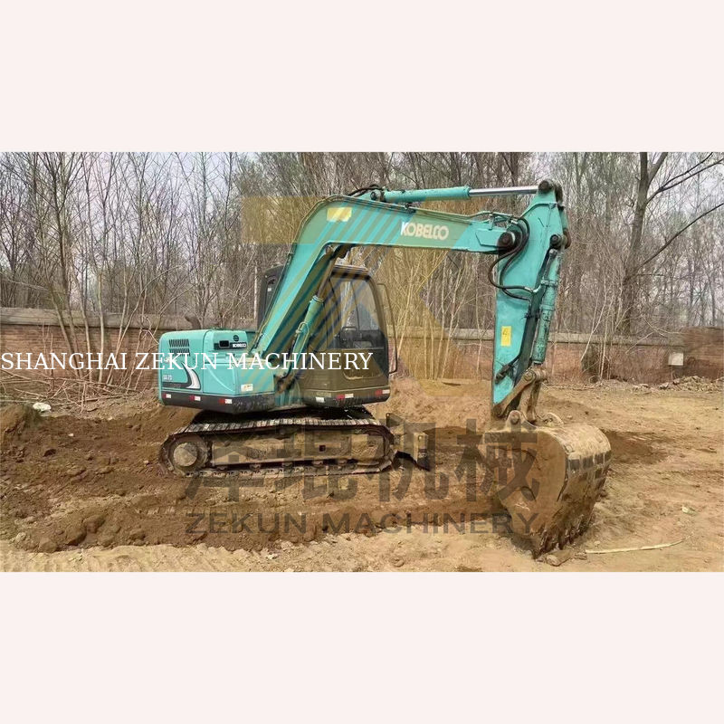 4001-6000 Horas de Trabalho Excavadora Kobelco SK75-8 SR usada para leilões em Xangai