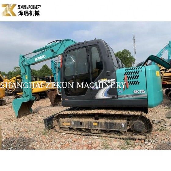 Mini escavadeira de 7 toneladas Kobelco SK 75 SR UR com motor ISUZU e bomba hidráulica original