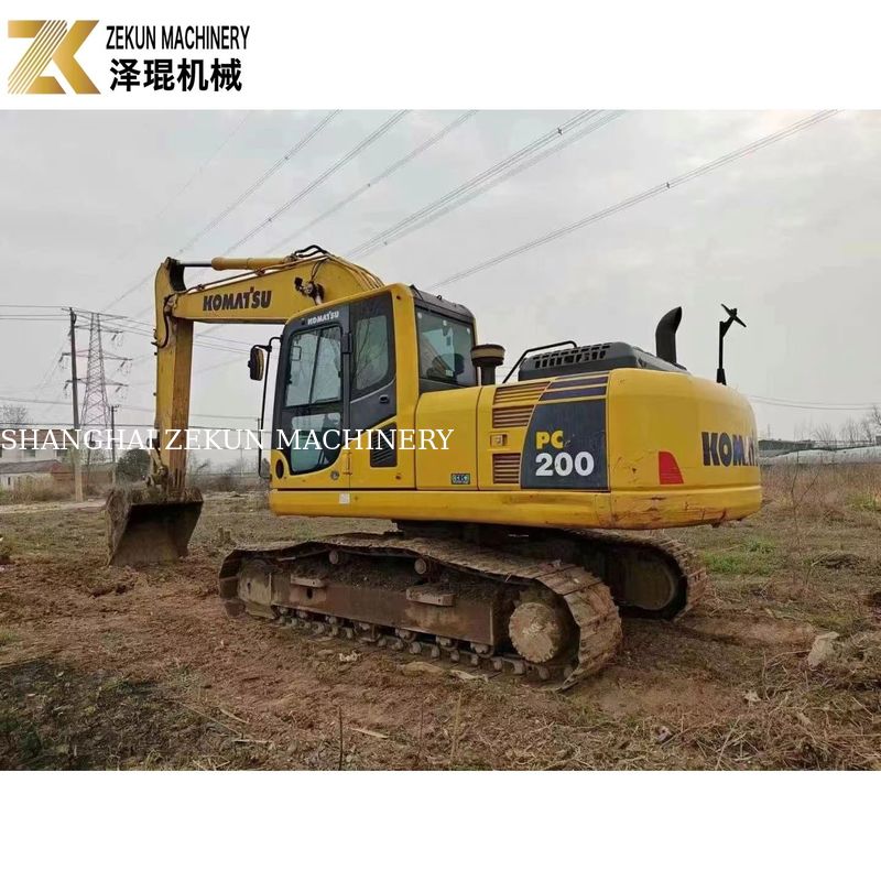 Excavadora de rastreamento usado Komatsu PC200-8MO 2001-4000 Horas Tamanho médio