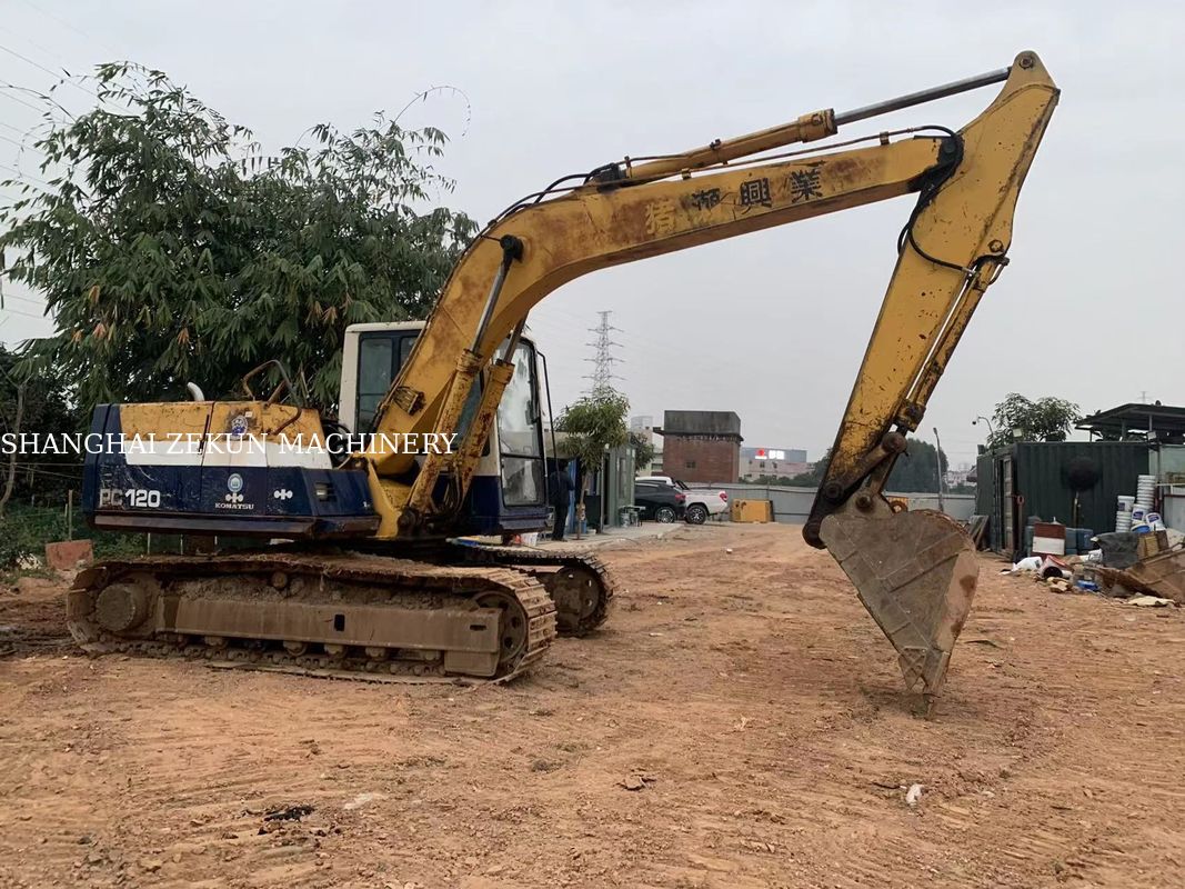 KOMATSU PC120-5 PC120 Escavação com 64KW de Potência e 2000 Ano no Japão a preços acessíveis