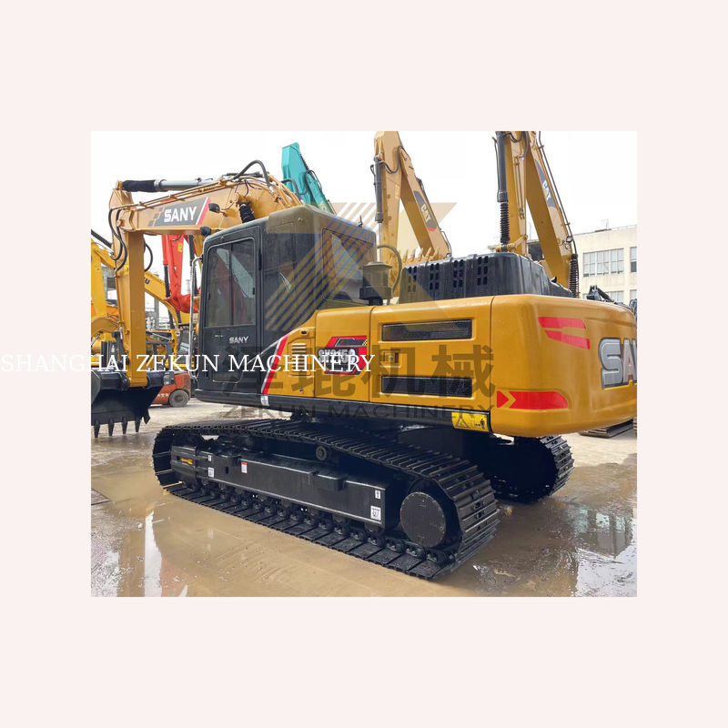 Excavadora Sany sy215c em bom estado com poucas horas e motor em 2023