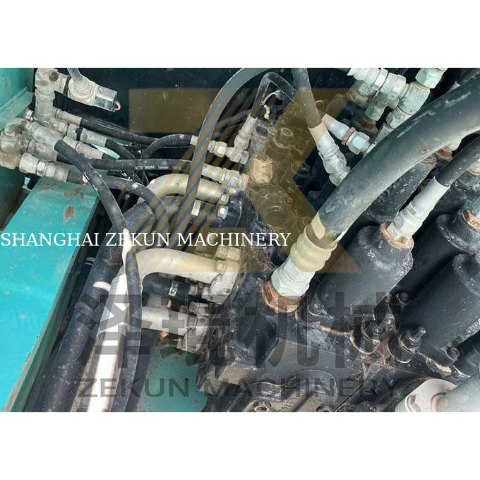 Outras bombas hidráulicas utilizadas Kobelco SK200-8 Escavação e peso da máquina 20000 KG