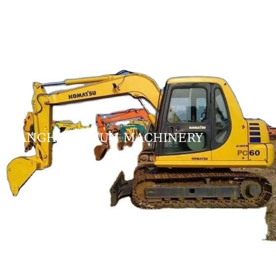 Excavadora usada Komatsu PC60-7 Original do Japão 2 toneladas Peso operacional Mini Excavadora de segunda mão