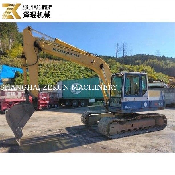 Pequena escavadeira hidráulica com 12800 kg peso Komatsu PC 120-5 em boas condições