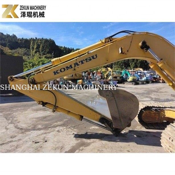 Pequena escavadeira hidráulica com 12800 kg peso Komatsu PC 120-5 em boas condições