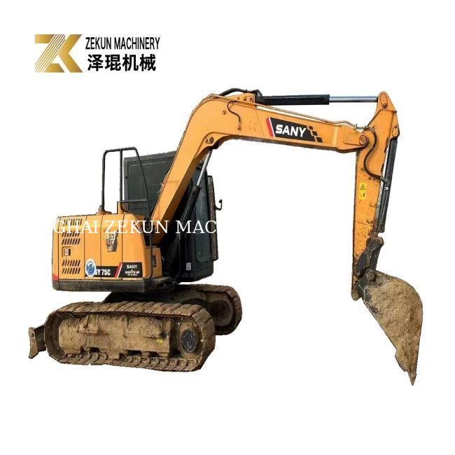Excavadoras usadas SANY 75C com e horas de trabalho 2001-4000 Apenas 7500 KG peso da máquina