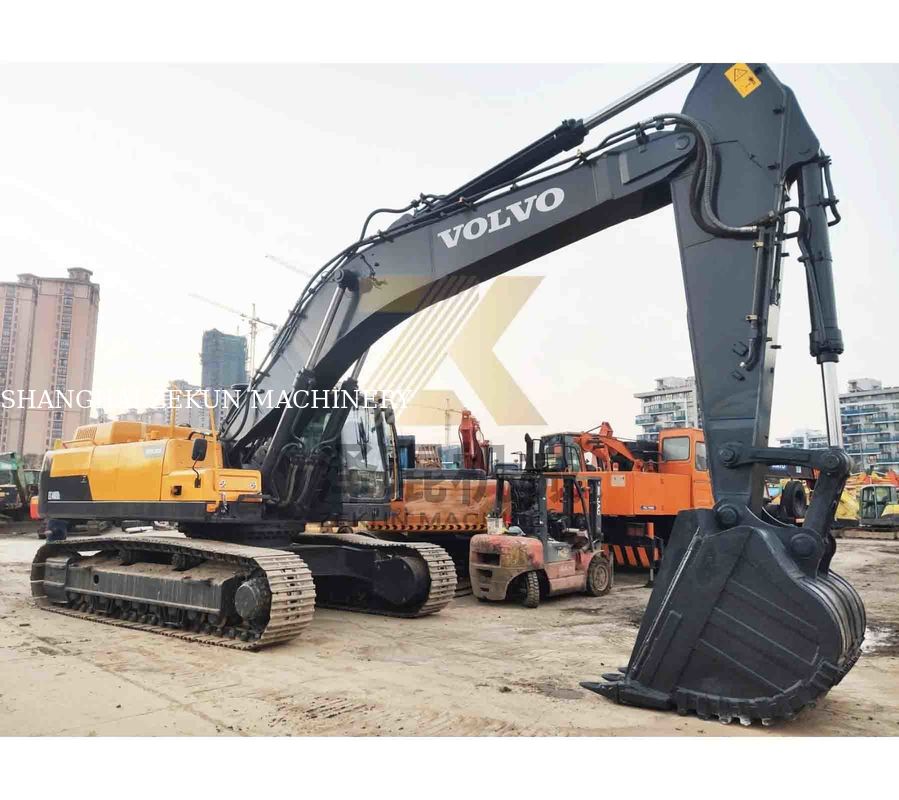 Excavadora VOLVO EC480DL usada 270KW Potência e 1,77 3,8 m3 Capacidade de balde