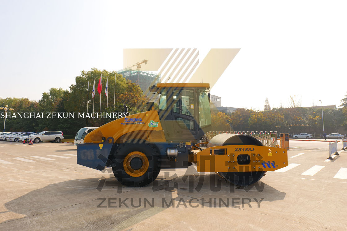 18 toneladas XCMG XS183J Single Drum Roller China Fase III Máquina