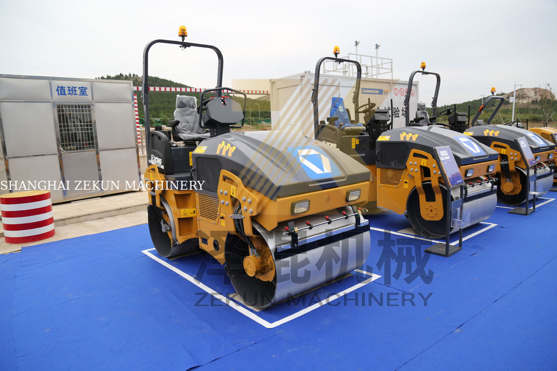 3 toneladas XCMG XMR303 Vibratory Roller China Stage IV Road Machine