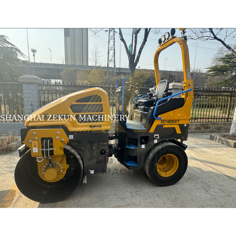 4 toneladas de mini-rolor vibratório para estrada XCMG XD140SVT EU Stage III