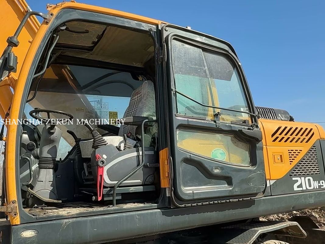 2014 Hyundai R210W-9 21 toneladas Roda Excavator Perfeito para Projetos de Construção