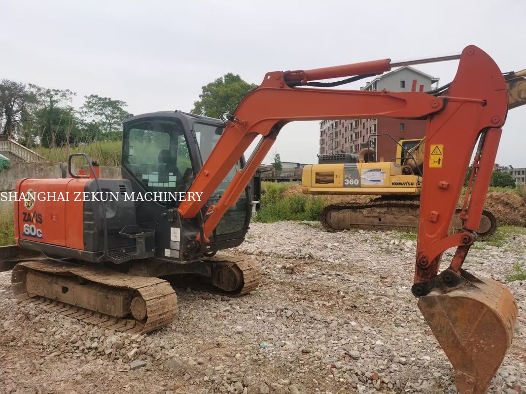 2023 Hitachi ZX60C-6A Mini Excavator 5,4 toneladas, 2.785 horas para venda