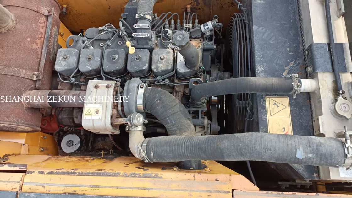 Escavadeira de Rodas Hyundai R210W-9 Capacidade do Tanque de Combustível 330 L e Válvula Hidráulica