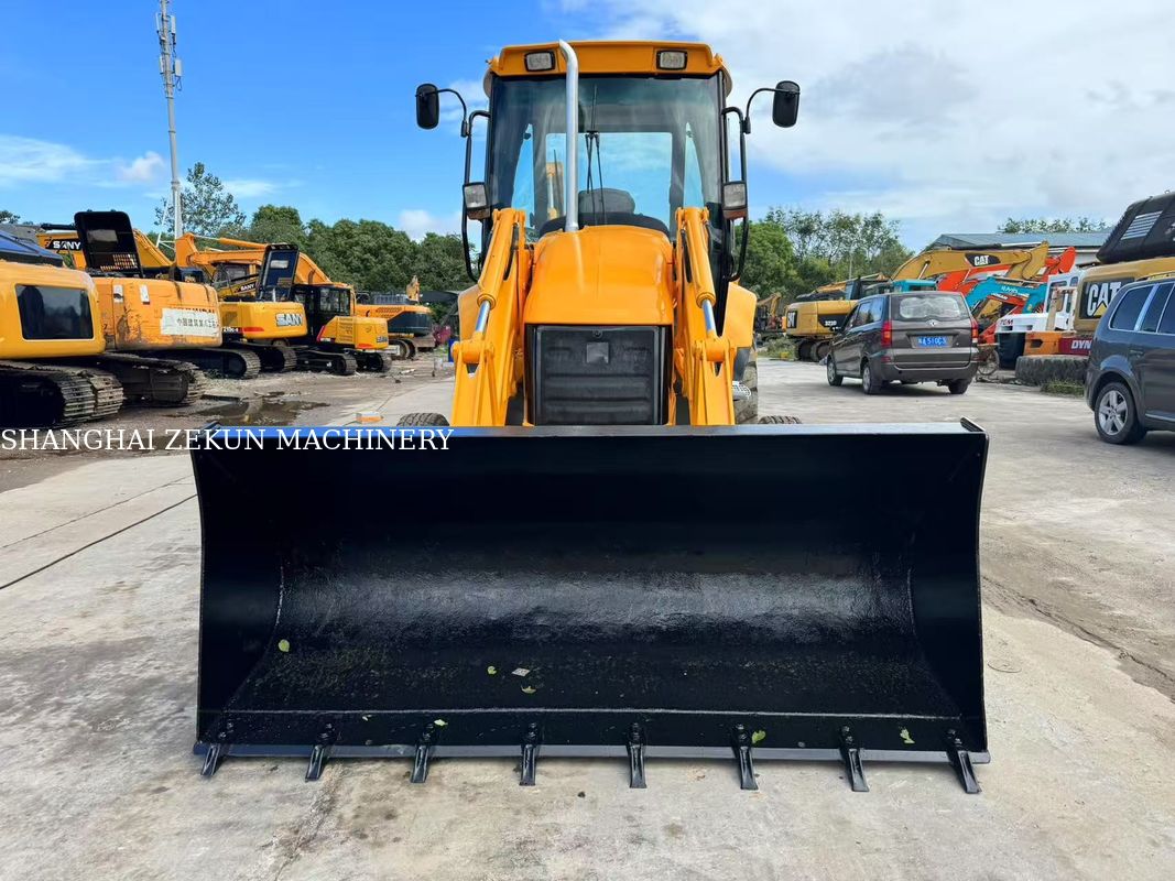 2001 JCB 3CX Excavadora de carregador de retroescavadeira com fluxo de sistema hidráulico de 95 L/min