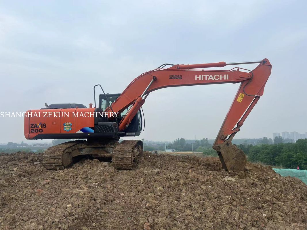 Escavadeira Hitachi ZX220-5A de 2020, 6541 horas, Altura Máxima de Escavação 630 mm, Profundidade Máxima de Escavação 670 mm, Para Trabalhos Pesados