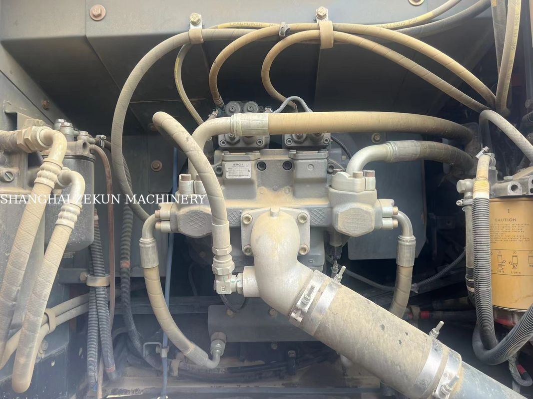 2022 Hitachi ZX200-5A escavadeira com altura máxima de escavação de 9 e velocidade de balanço de 13,3 RPM 5500hrs