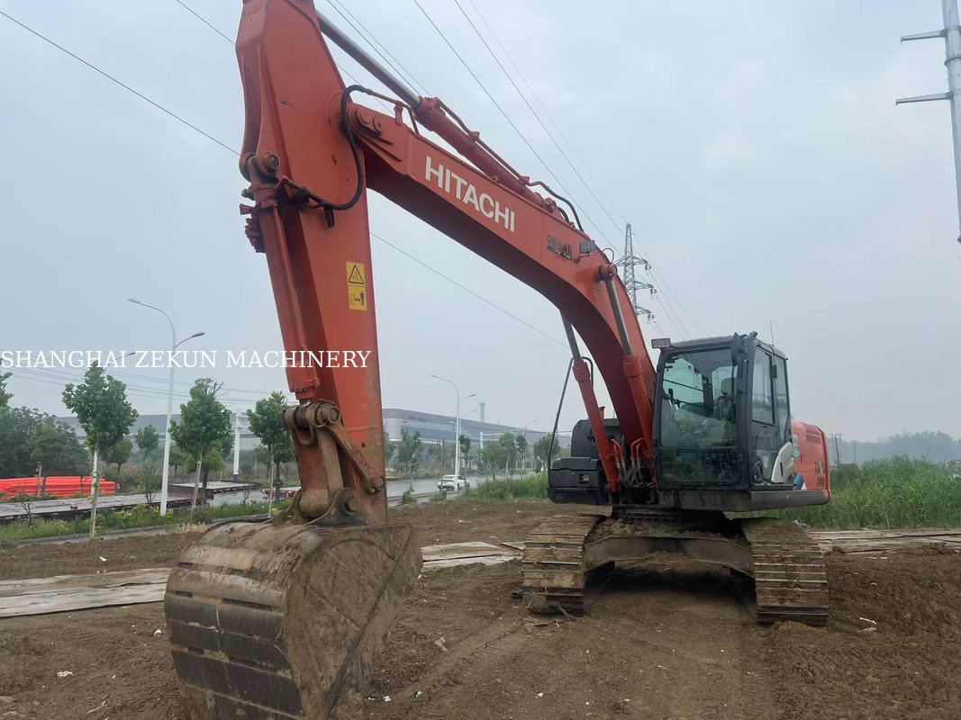 2022 Hitachi ZX200-5A escavadeira com altura máxima de escavação de 9 e velocidade de balanço de 13,3 RPM 5500hrs