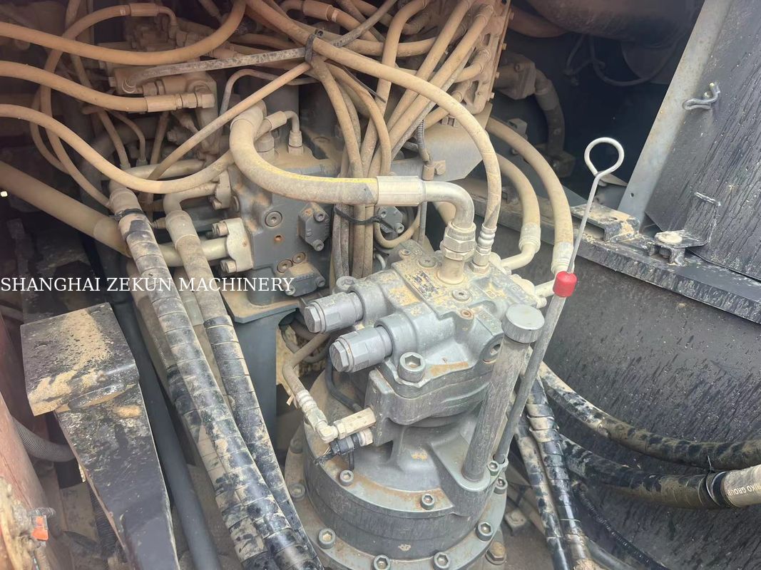 2022 Hitachi ZX200-5A escavadeira com altura máxima de escavação de 9 e velocidade de balanço de 13,3 RPM 5500hrs