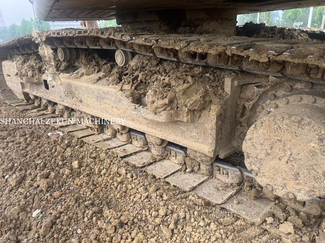 2022 Hitachi ZX200-5A escavadeira com altura máxima de escavação de 9 e velocidade de balanço de 13,3 RPM 5500hrs