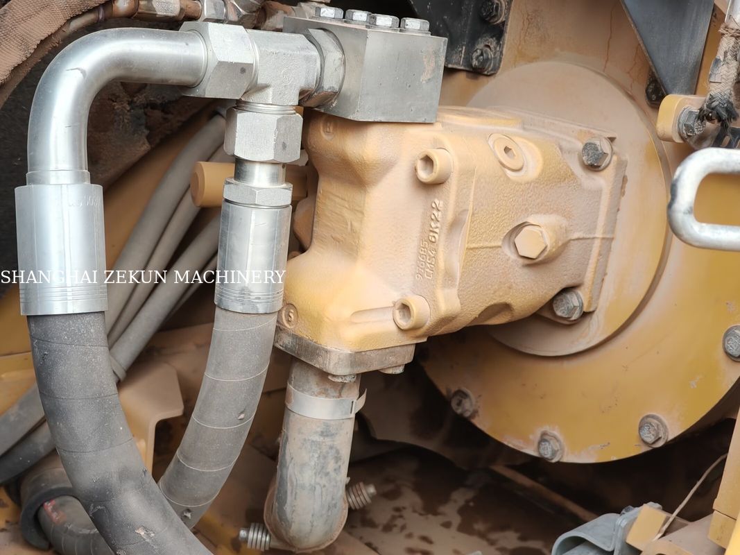 Excavadora CAT 307E2 de 2019 com alcance máximo ao nível do solo de 400 mm e capacidade do tanque de combustível de 135 l