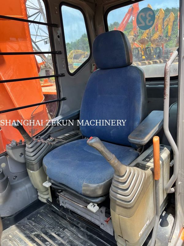 Excavadora Hitachi ZX120-6 14165hs para necessidades de negócios Capacidade do tanque de combustível 240 L Pressão hidráulica 34,3 MPa