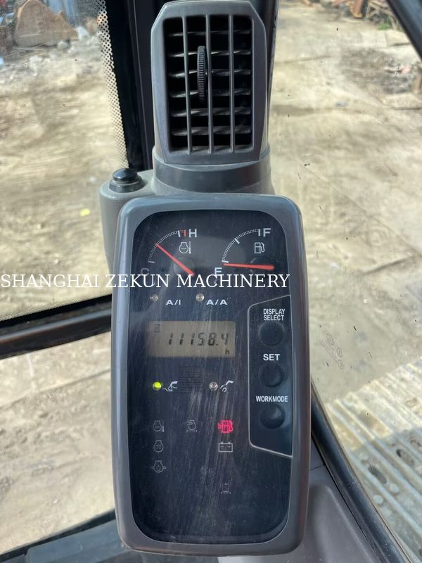 Excavadora Hitachi ZX120-6 Usada com comprimento de braço de 2,5 m e altura máxima de descarga de 210 mm 11158 horas
