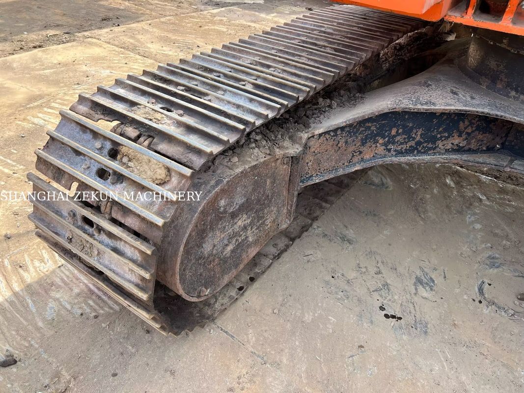 Escavadeira Hitachi ZX130-6 Usada Com 11053 horas, Lança de 4,6m, Pressão Hidráulica de 34,3 MPa