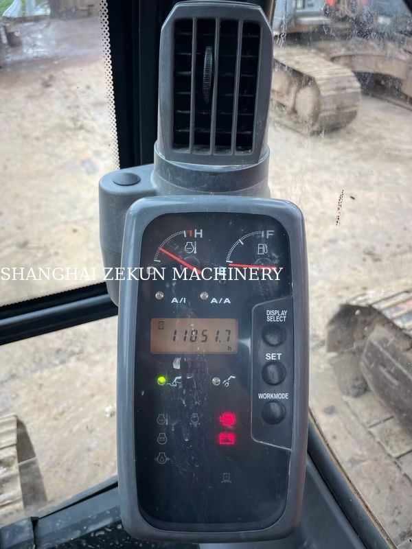 11051 horas Escavadeira Hitachi ZX200-3G com Capacidade da Caçamba 0,8 – 1,0 M3