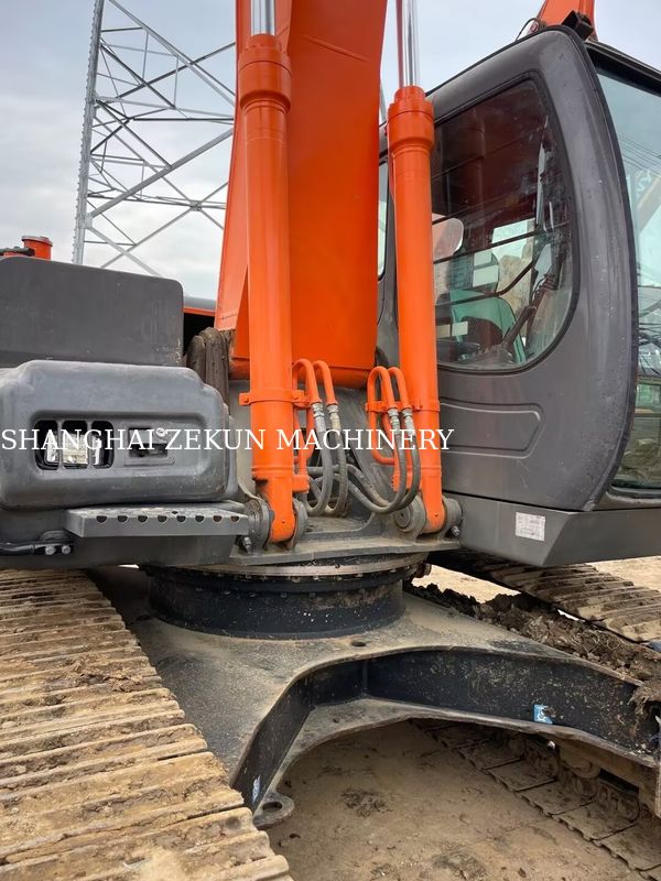 11051 horas Escavadeira Hitachi ZX200-3G com Capacidade da Caçamba 0,8 – 1,0 M3